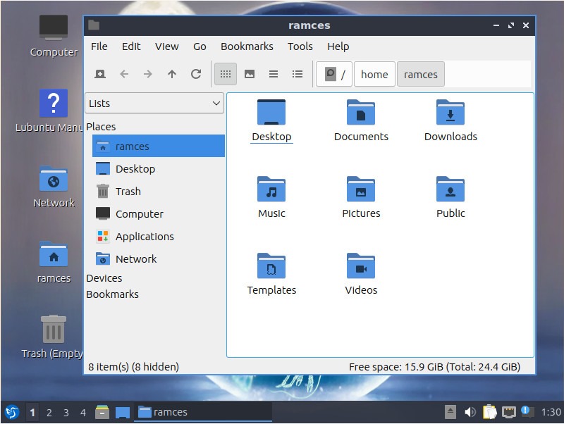 A screenshot showing the LXQt desktop environment.